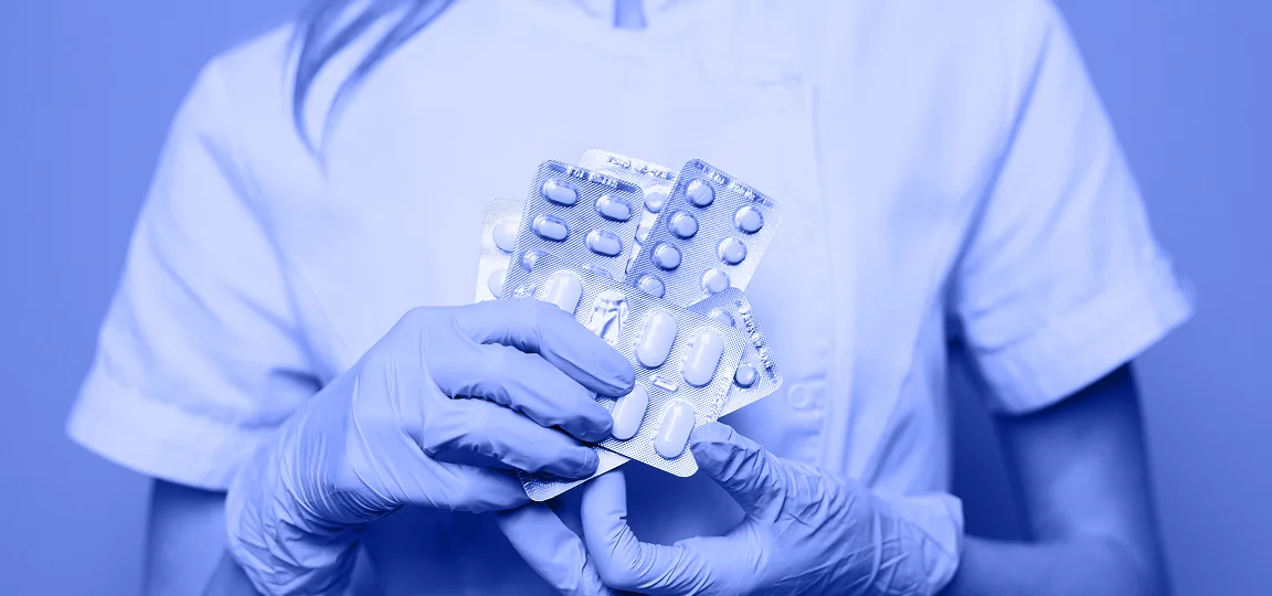 Image of a pharmacist that Method Pharmaceuticals serves.